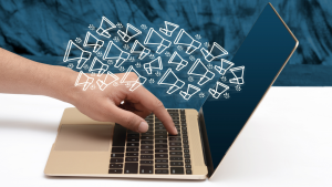 SearcherMag Blog 5 300x169 - Tailoring Your Social Media Strategy: How Your Goals Impact Post Creation